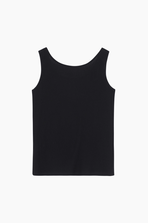http://img.benettonmall.com/PARTS/KS/25S/SATS31531BK_PS_D11.jpg