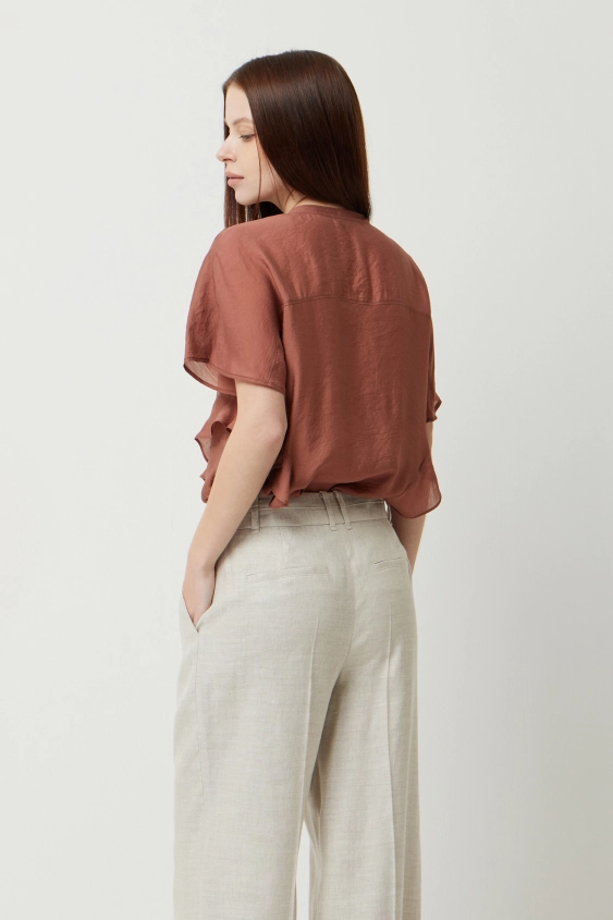 http://img.benettonmall.com/PARTS/KS/25S/SAWS47531LW_PS_D2.jpg