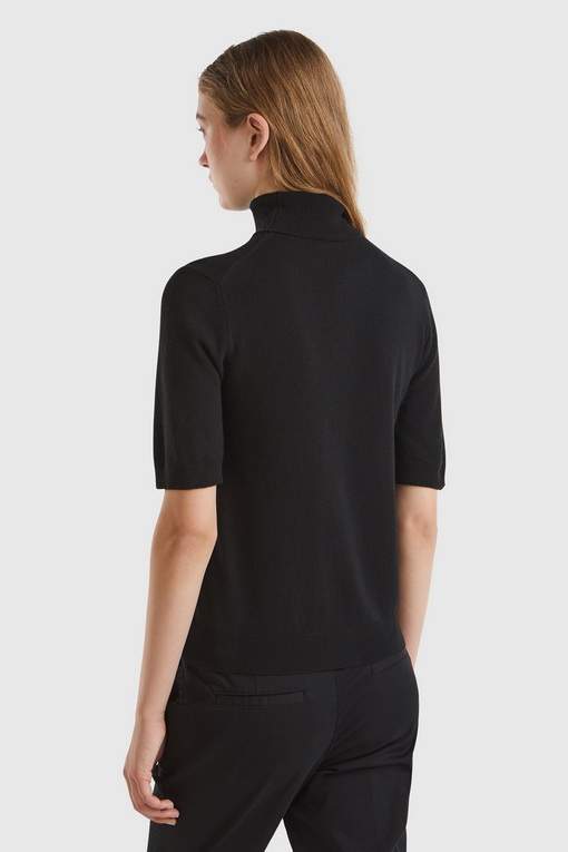 https://img.benettonmall.com/PARTS/KB/24F/1035D2036700_MB_D1.jpg