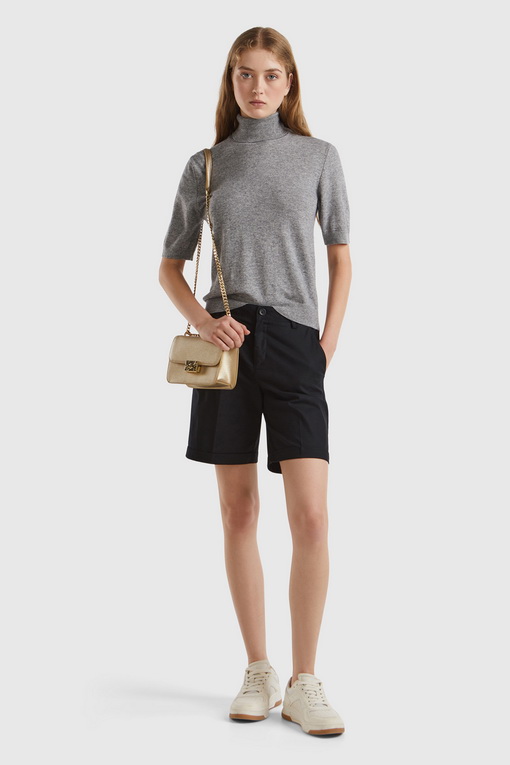 https://img.benettonmall.com/PARTS/KB/24F/1035D203682P_MB_D2.jpg