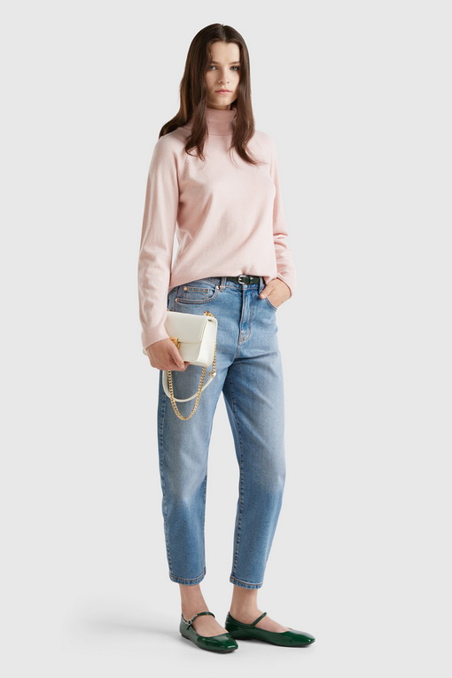 https://img.benettonmall.com/PARTS/KB/24F/1035D255184D_MB_D2.jpg