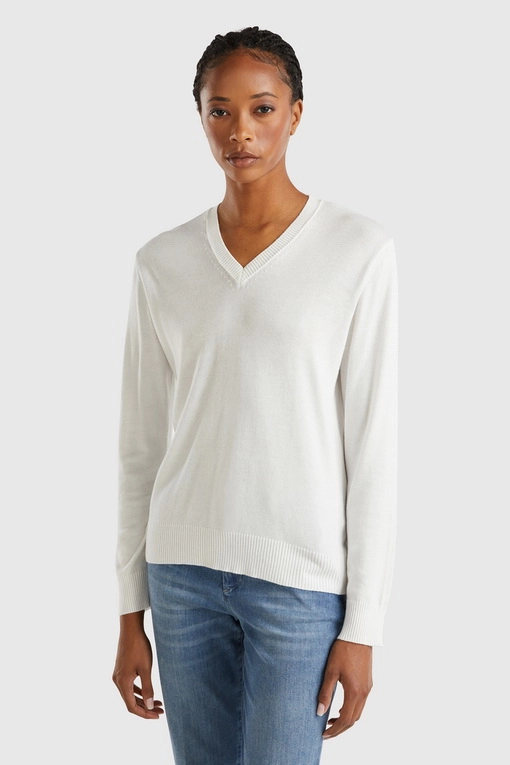 https://img.benettonmall.com/PARTS/KB/24F/103CD10BE074_MB.jpg