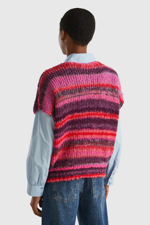 https://img.benettonmall.com/PARTS/KB/24F/1060D401W697_MB_D1.jpg