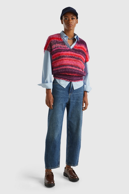 https://img.benettonmall.com/PARTS/KB/24F/1060D401W697_MB_D2.jpg