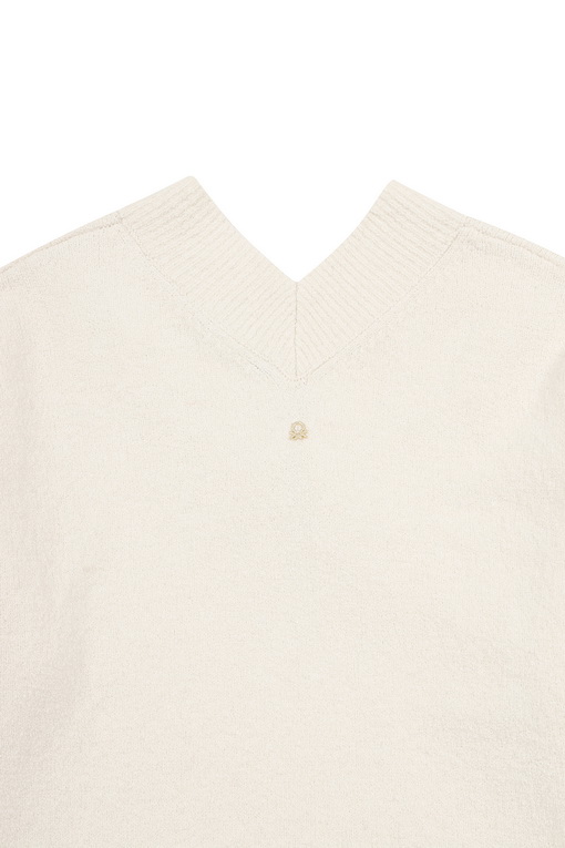 https://img.benettonmall.com/PARTS/KB/24F/10R2D401X600_MB_D3.jpg