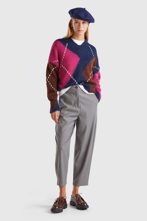 https://img.benettonmall.com/PARTS/KB/24F/1142E4025646_MB_D2.jpg