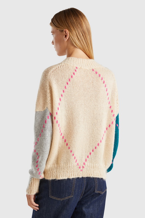 https://img.benettonmall.com/PARTS/KB/24F/1142E40259C9_MB_D1.jpg