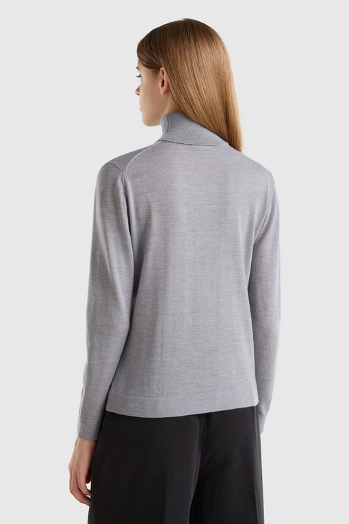 https://img.benettonmall.com/PARTS/KB/24F/11AHD203A501_MB_D1.jpg
