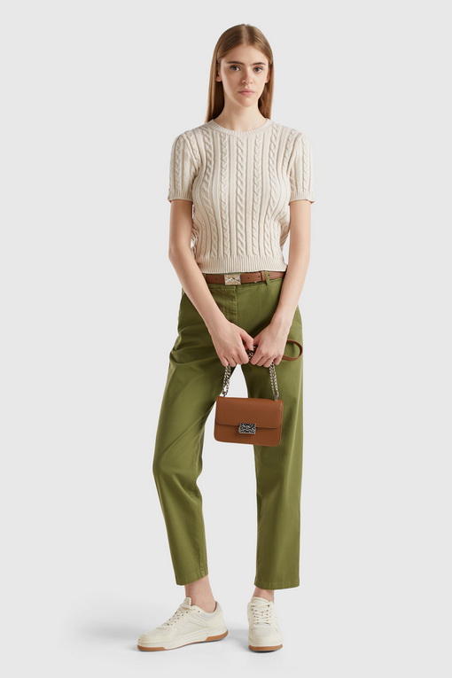 https://img.benettonmall.com/PARTS/KB/24F/122PD10C760V_MB_D2.jpg