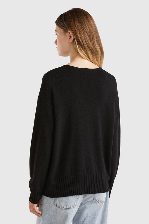 https://img.benettonmall.com/PARTS/KB/24F/126WD401Q700_MB_D1.jpg