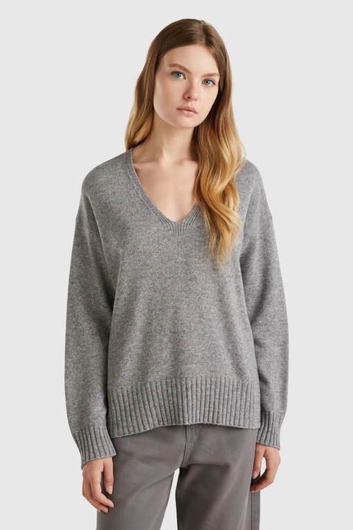 https://img.benettonmall.com/PARTS/KB/24F/126WD401Q72D_MB.jpg