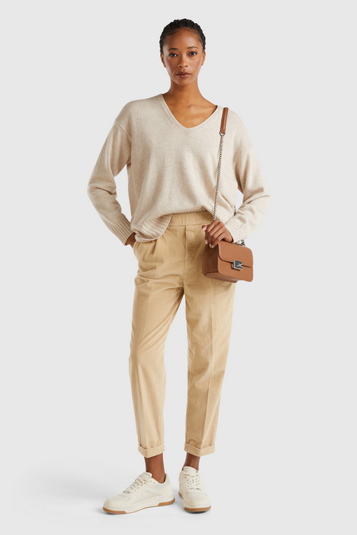 https://img.benettonmall.com/PARTS/KB/24F/126WD401Q91Z_MB_D2.jpg
