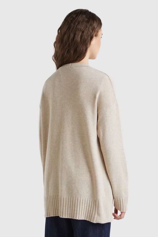 https://img.benettonmall.com/PARTS/KB/24F/126WD603R91Z_MB_D1.jpg