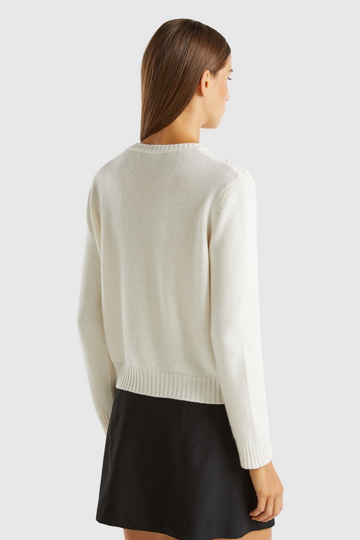 https://img.benettonmall.com/PARTS/KB/24F/1335E10B4600_MB_D1.jpg