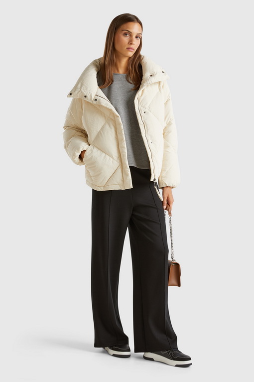 https://img.benettonmall.com/PARTS/KB/24F/2FEADN06A901_MB_D3.jpg
