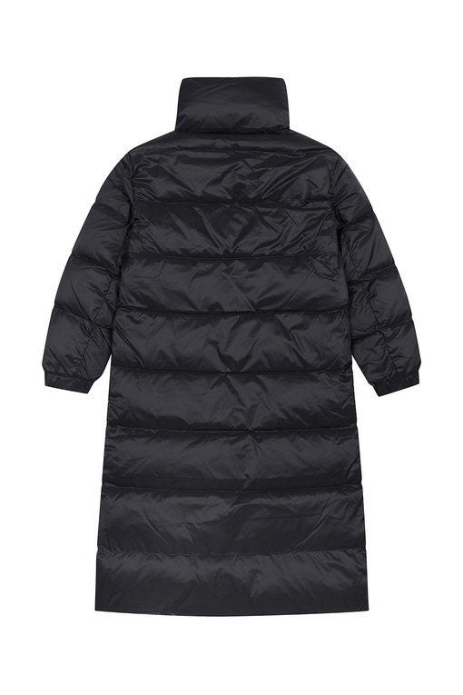 https://img.benettonmall.com/PARTS/KB/24F/2TWDDN06S100_MB_D1.jpg