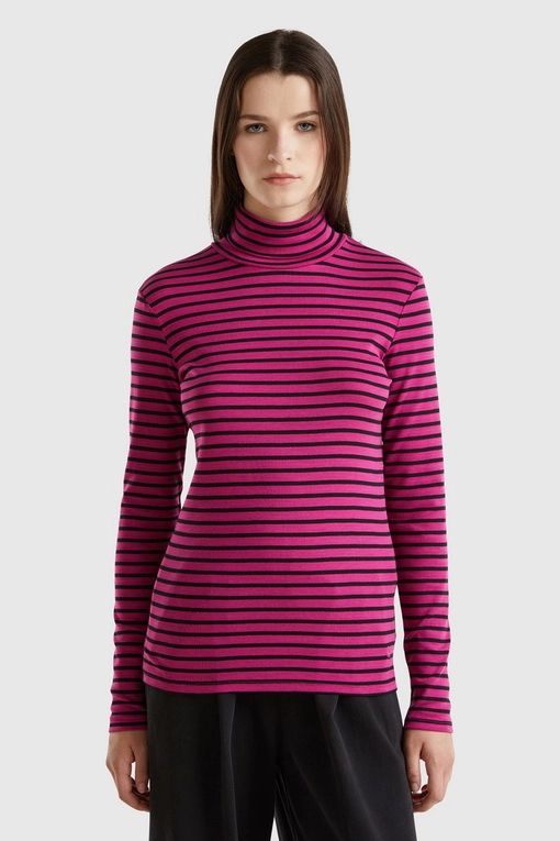 https://img.benettonmall.com/PARTS/KB/24F/30YSE2225697_MB.jpg