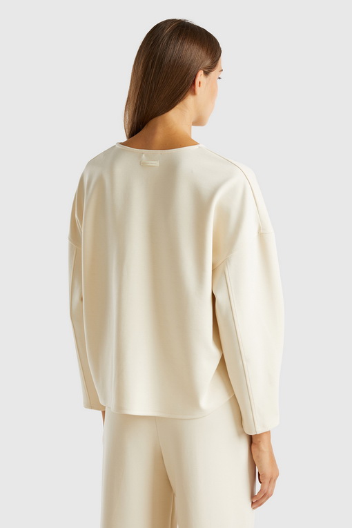 https://img.benettonmall.com/PARTS/KB/24F/38Y6D108O3C9_MB_D1.jpg