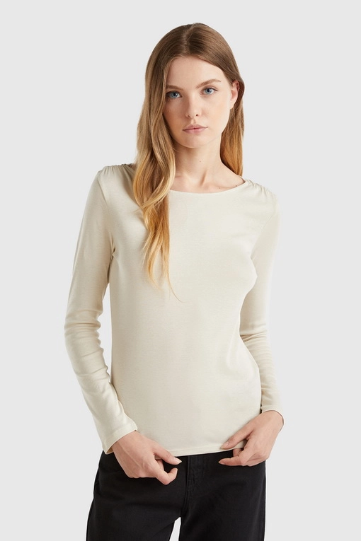https://img.benettonmall.com/PARTS/KB/24F/3GA2D1082152_MB.jpg