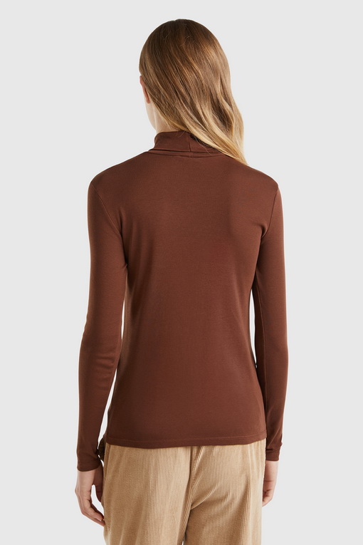 https://img.benettonmall.com/PARTS/KB/24F/3GA2E222423N_MB_D1.jpg