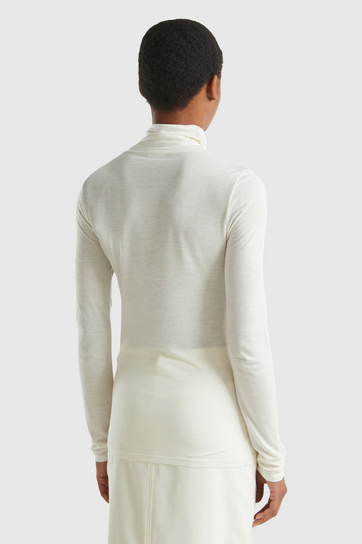 https://img.benettonmall.com/PARTS/KB/24F/3R0KD20136R2_MB_D1.jpg