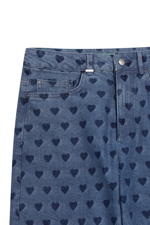 https://img.benettonmall.com/PARTS/KB/24F/41TBDE022920_MB_D2.jpg