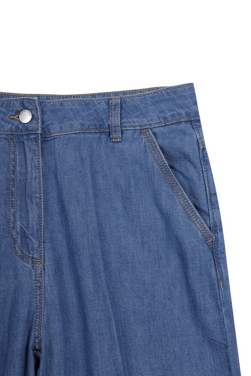 https://img.benettonmall.com/PARTS/KB/24F/42CLDF03H901_MB_D2.jpg