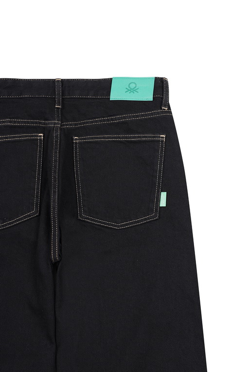 https://img.benettonmall.com/PARTS/KB/24F/49BTDE023800_MB_D3.jpg
