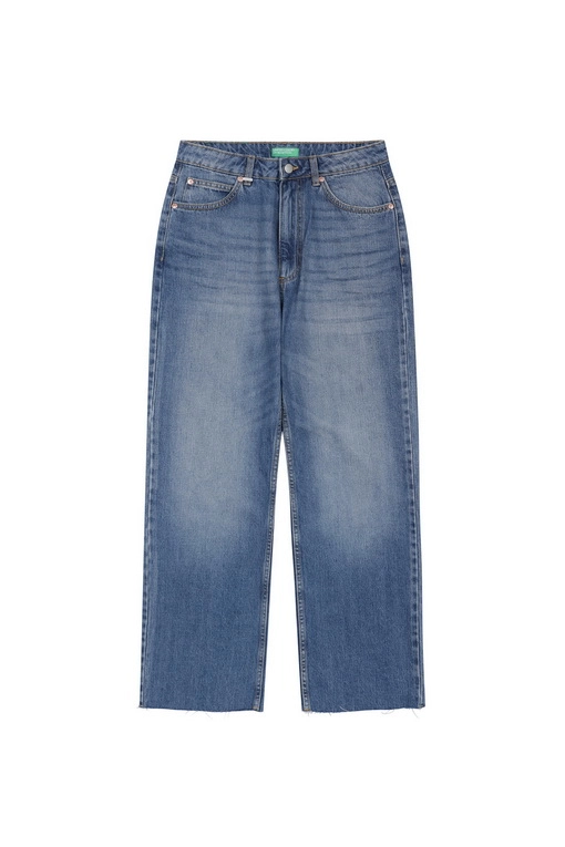 https://img.benettonmall.com/PARTS/KB/24F/4AW7DE005902_MB.jpg