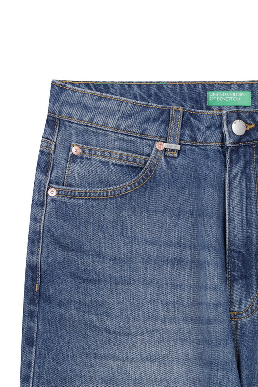 https://img.benettonmall.com/PARTS/KB/24F/4AW7DE005902_MB_D2.jpg