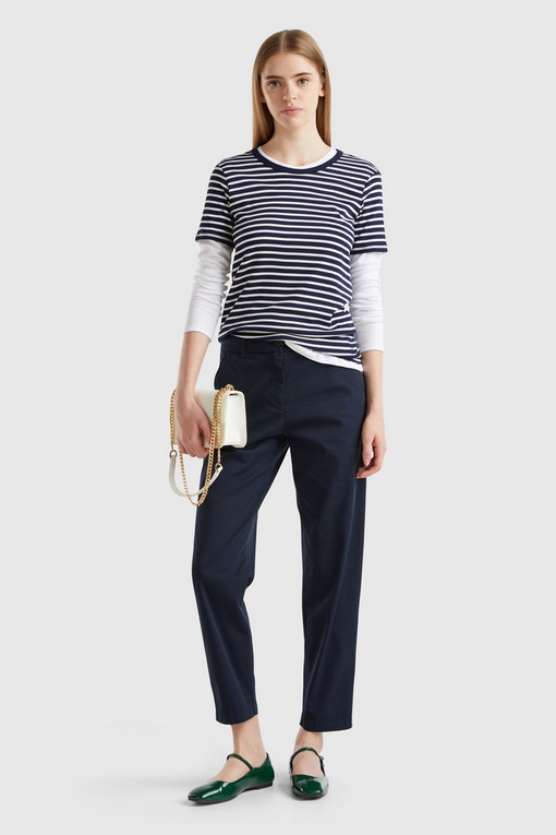 https://img.benettonmall.com/PARTS/KB/24F/4GD7DF06U016_MB_D2.jpg