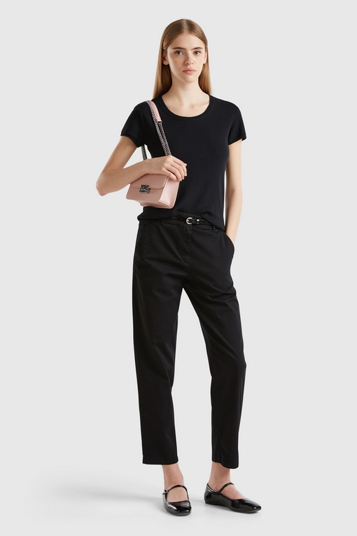 https://img.benettonmall.com/PARTS/KB/24F/4GD7DF06U100_MB_D2.jpg