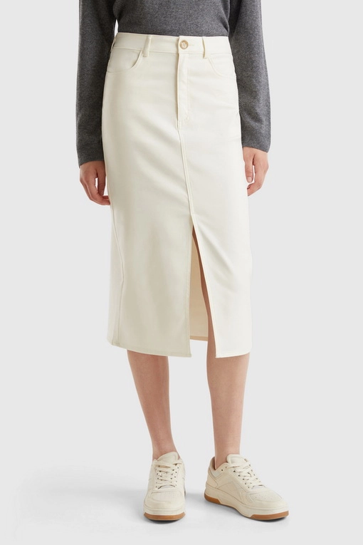 https://img.benettonmall.com/PARTS/KB/24F/4SQPD003W0R2_MB.jpg