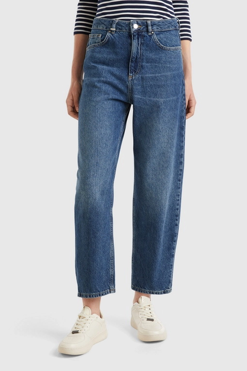 https://img.benettonmall.com/PARTS/KB/24F/4YO7DE01D901_MB.jpg