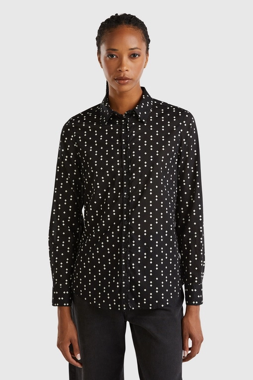 https://img.benettonmall.com/PARTS/KB/24F/5OA95Q8U471Z_MB.jpg