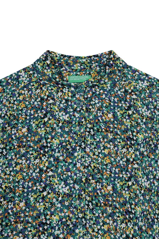 https://img.benettonmall.com/PARTS/KB/24F/5T17DQ04R66V_MB_D2.jpg