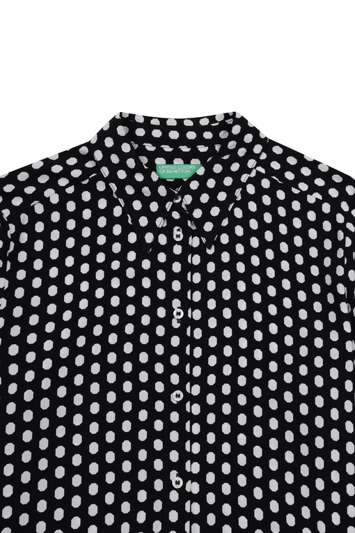 https://img.benettonmall.com/PARTS/KB/24F/5T17DQ04R72C_MB_D2.jpg