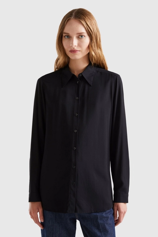 https://img.benettonmall.com/PARTS/KB/24F/5WPWDQ04RBK1_MB.jpg