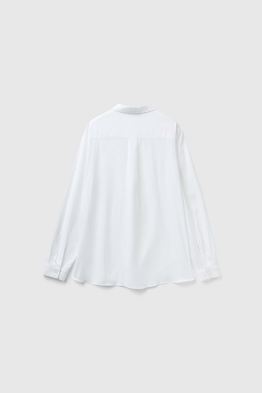https://img.benettonmall.com/PARTS/KB/24F/5WPWDQ04RWH1_MB_D3.jpg