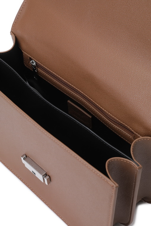 https://img.benettonmall.com/PARTS/KB/24F/6HKVUY028BR2_MB_D6.jpg