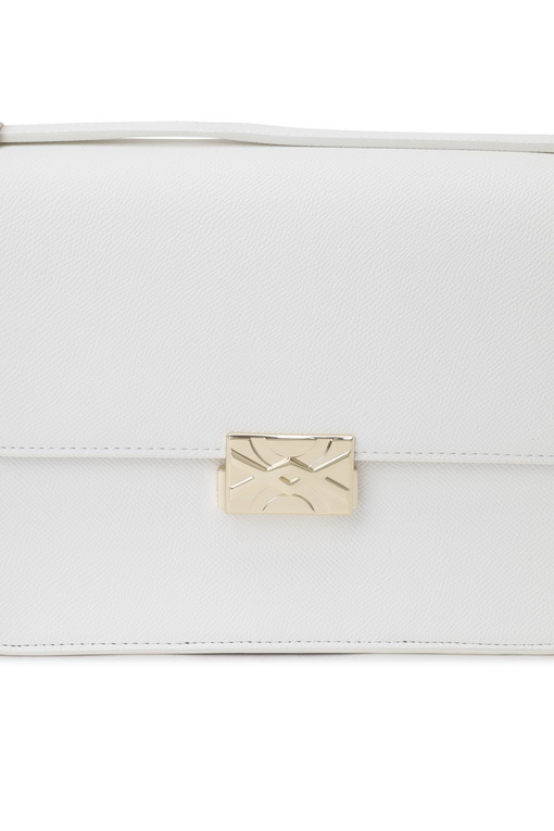 https://img.benettonmall.com/PARTS/KB/24F/6HKVUY028WH1_MB_D3.jpg