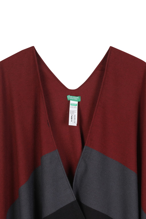 https://img.benettonmall.com/PARTS/KB/24F/6RIPDU01B1G2_MB_D2.jpg