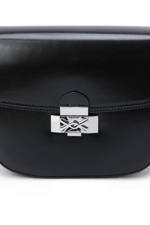 https://img.benettonmall.com/PARTS/KB/24F/6WYYDY05K100_MB_D3.jpg