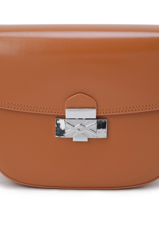 https://img.benettonmall.com/PARTS/KB/24F/6WYYDY05K25V_MB_D3.jpg