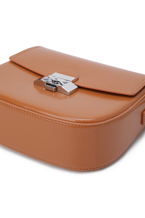 https://img.benettonmall.com/PARTS/KB/24F/6WYYDY05K25V_MB_D5.jpg