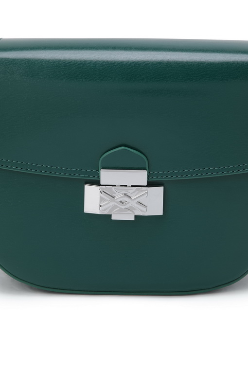 https://img.benettonmall.com/PARTS/KB/24F/6WYYDY05K28Y_MB_D3.jpg