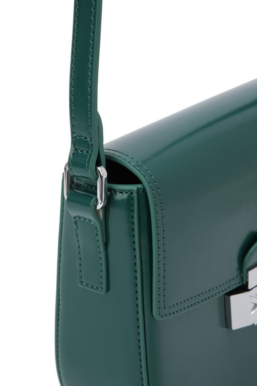 https://img.benettonmall.com/PARTS/KB/24F/6WYYDY05K28Y_MB_D4.jpg