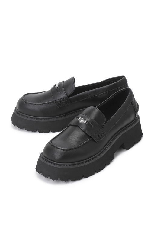https://img.benettonmall.com/PARTS/KB/24F/8H6DDD03E100_MB.jpg