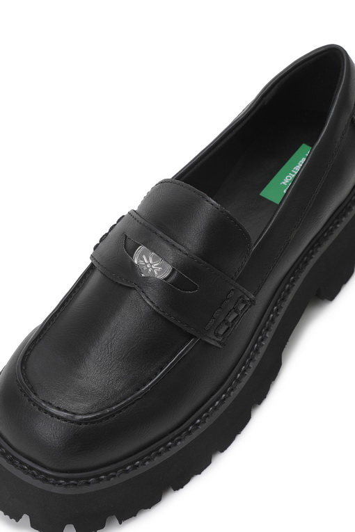 https://img.benettonmall.com/PARTS/KB/24F/8H6DDD03E100_MB_D3.jpg