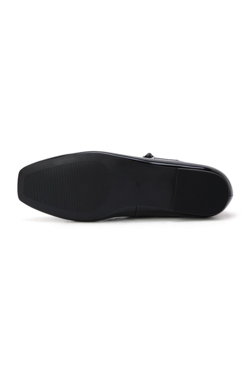 https://img.benettonmall.com/PARTS/KB/24F/8QEWDD03B100_MB_D5.jpg